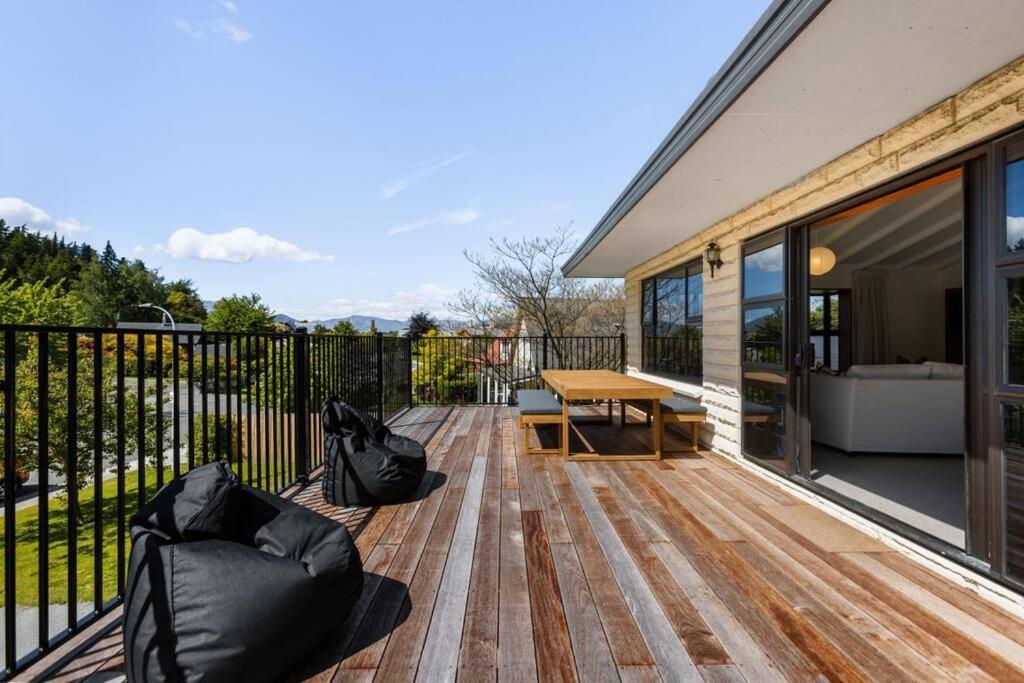 Peakview Lodge วานากา ภายนอก รูปภาพ
